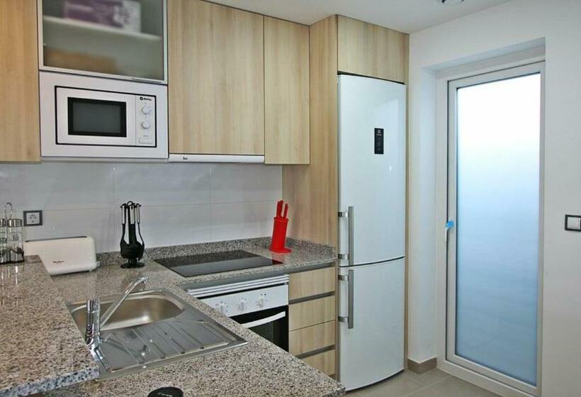 Arenales Playa 93 By Bravos Club