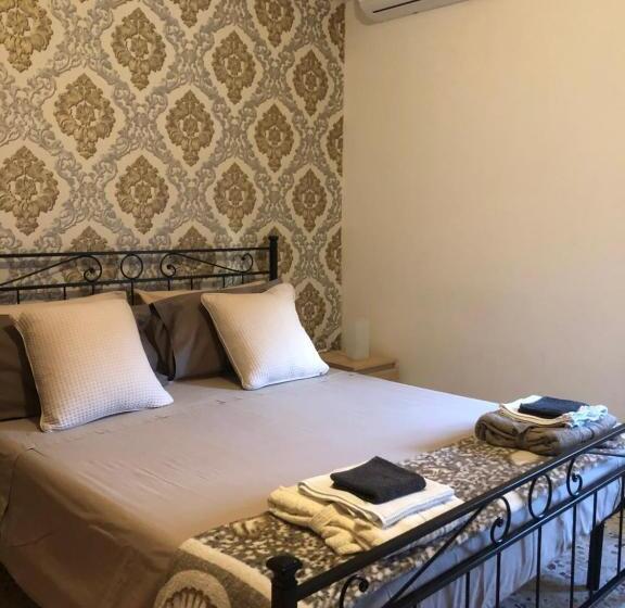 In Viaggio Come A Casa Vicino Alla Stazione, Ltscalo!