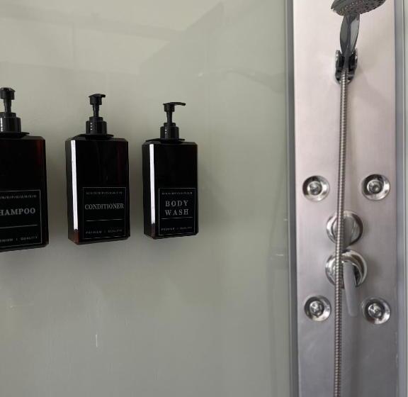 In Viaggio Come A Casa Vicino Alla Stazione, Ltscalo!