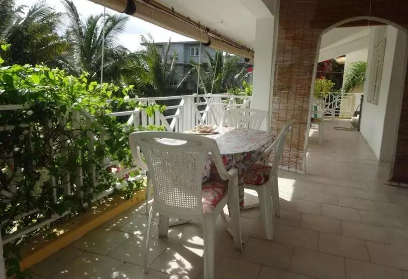 Sabina Villa