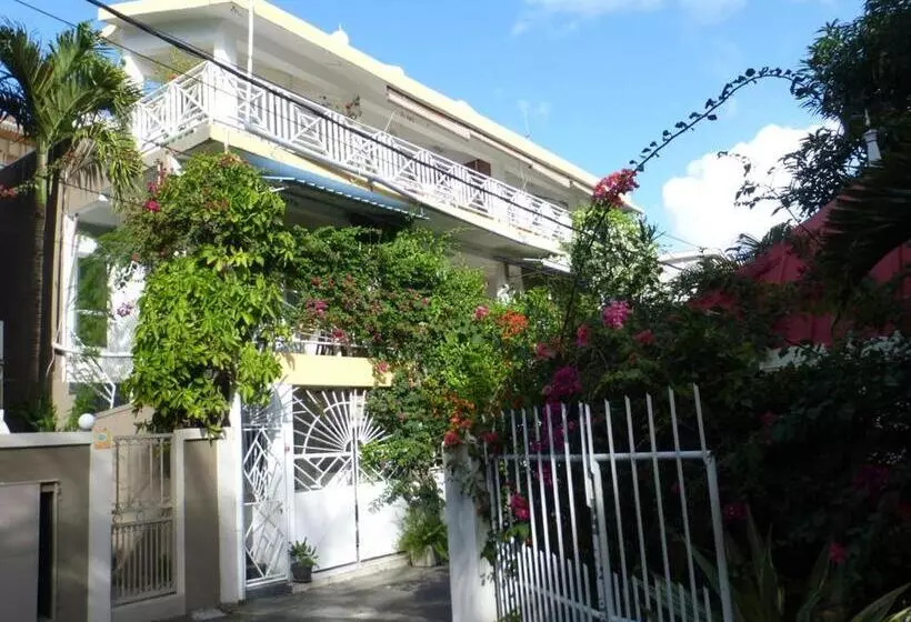 Sabina Villa