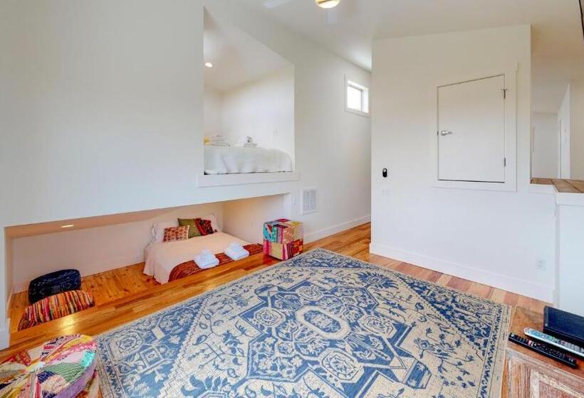 Upstream Bachelorette