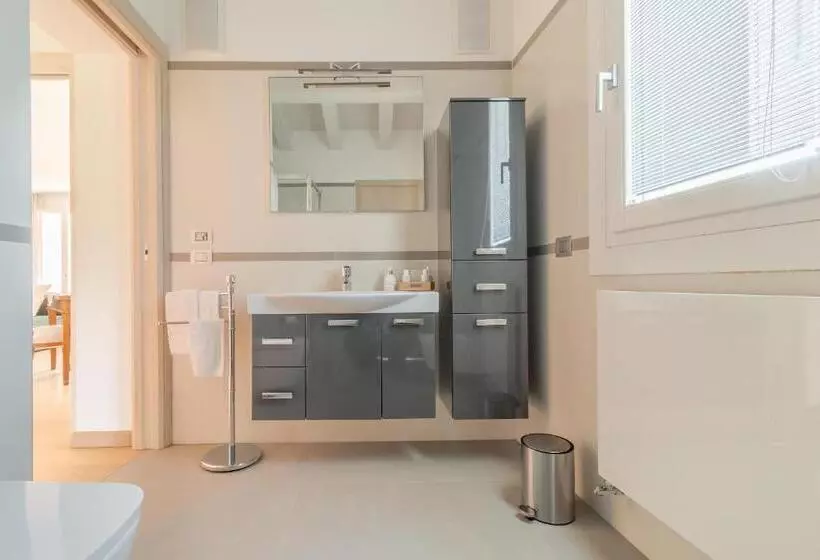 B&b Botanical Boutique