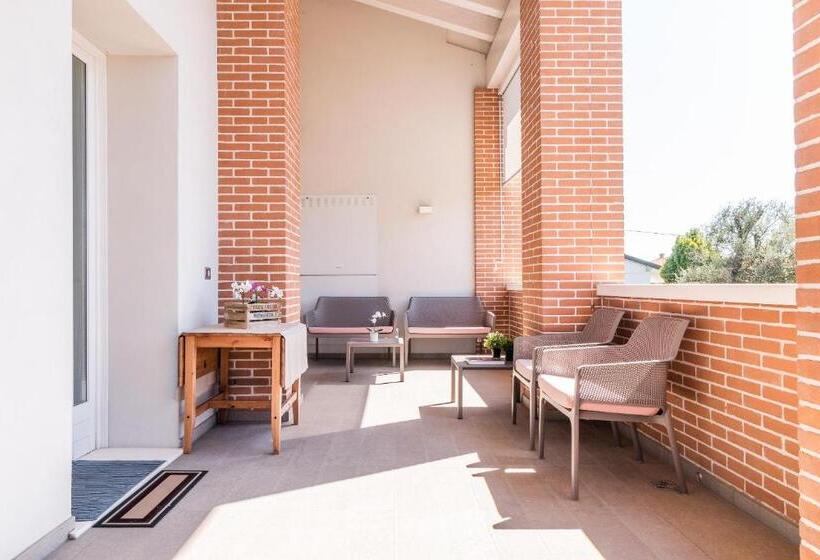 B&b Botanical Boutique