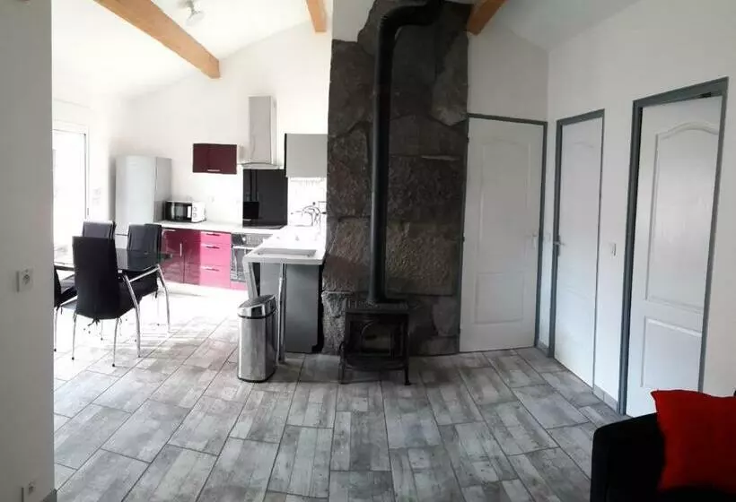 Gîte Du Sabotier Lamadon