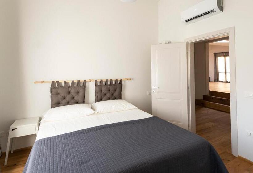 Gualchierina Apartment