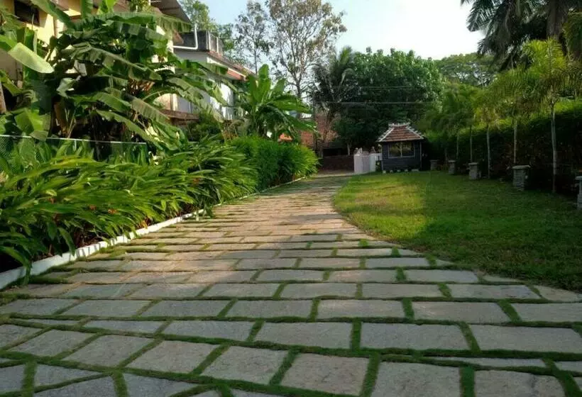 Kaithara Heritage Home Stay  Evergreen Home