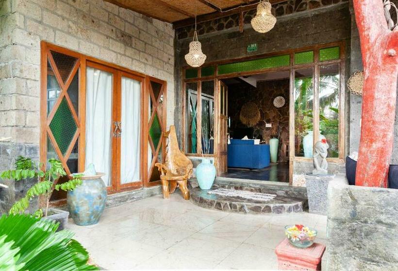 Unique Balian Beach House