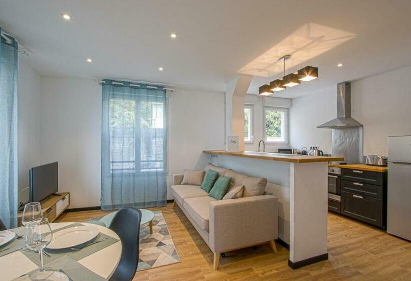 Douces Nuits Caennaises Parking Privé Inclus, Centre Ville