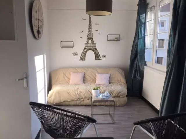 Le Petit Paris