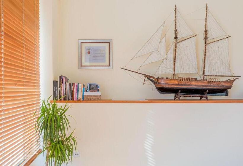 ático En El Centro Con Terraza