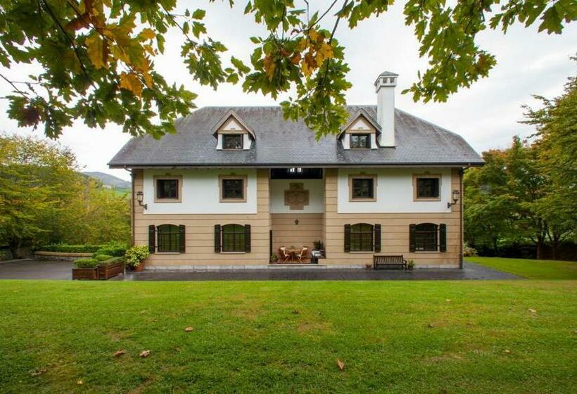 6 Bedrooms House With Enclosed Garden And Wifi At Oiartzun Guipuzcoa Pais Vasco