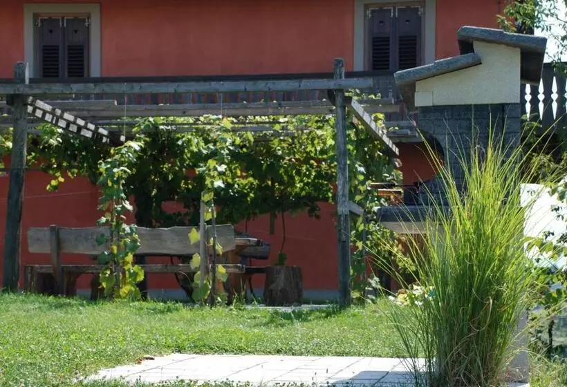 Hisa Vina