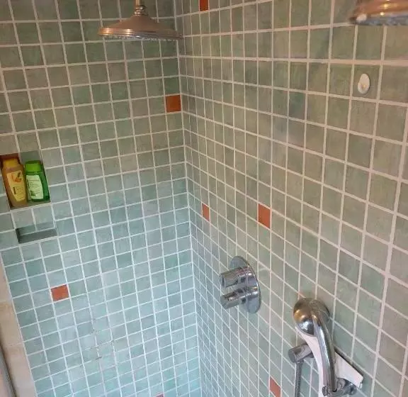 L Orée De Versailles