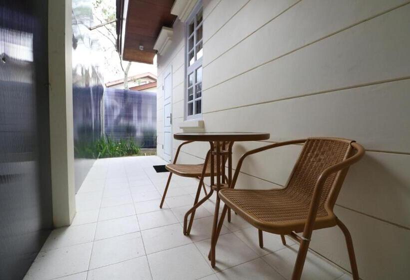 Diyar Villas Puncak Q4/11