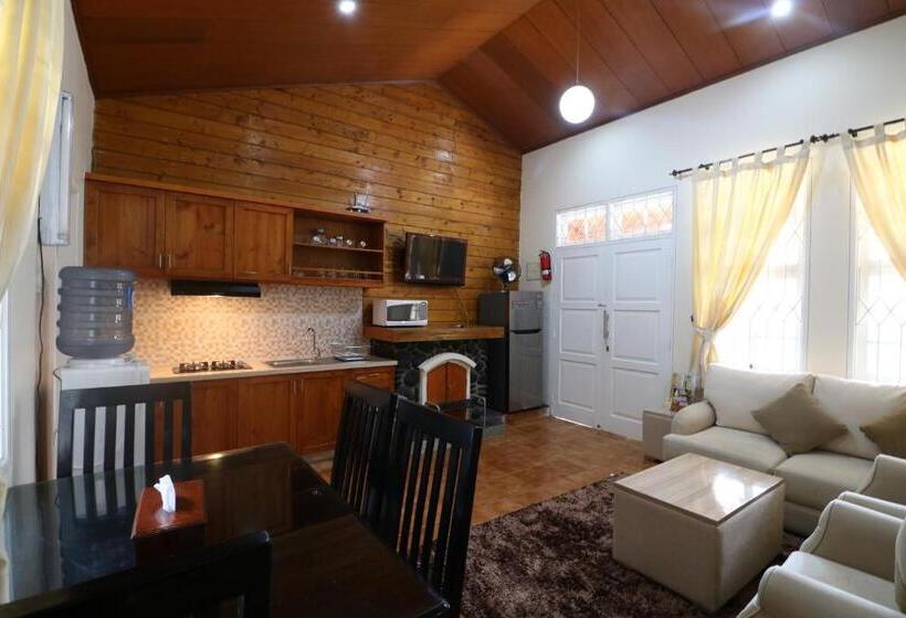 Diyar Villas Puncak Q4/11