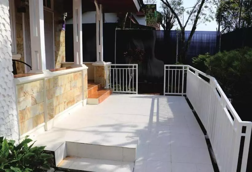Diyar Villas Puncak Q4/11