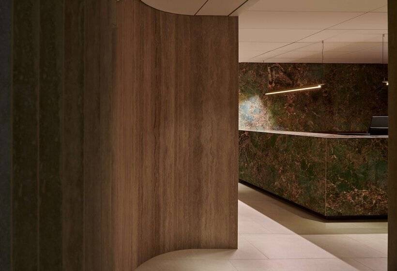 Iceland Parliament Hotel, Curio Collection By Hilton