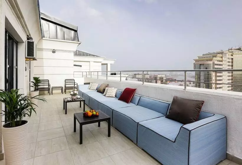 هتل Somerset City Centre Atyrau