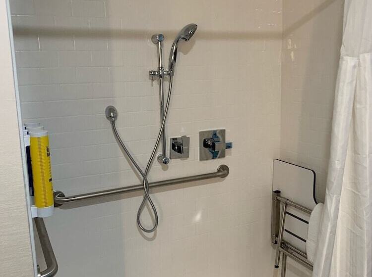 호텔 Tru By Hilton University Medical Center