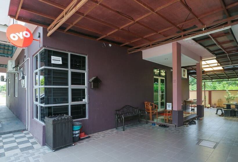 בית מלון כפרי Wadi Isfa Inn By Oyo Rooms