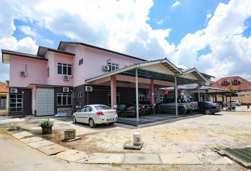 בית מלון כפרי Wadi Isfa Inn By Oyo Rooms