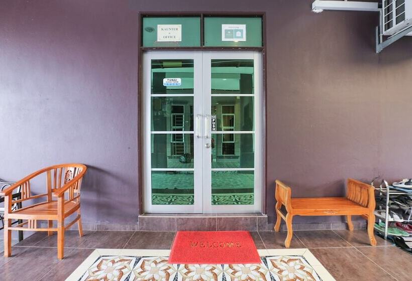 בית מלון כפרי Wadi Isfa Inn By Oyo Rooms