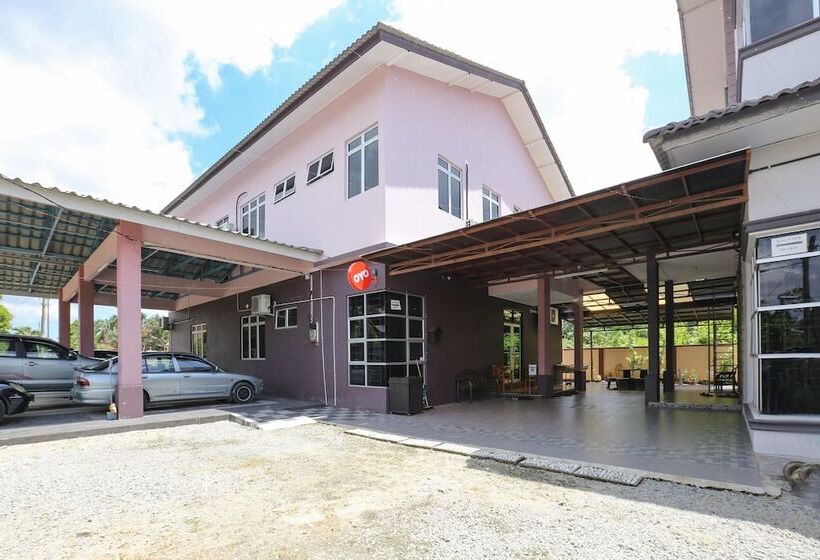 בית מלון כפרי Wadi Isfa Inn By Oyo Rooms