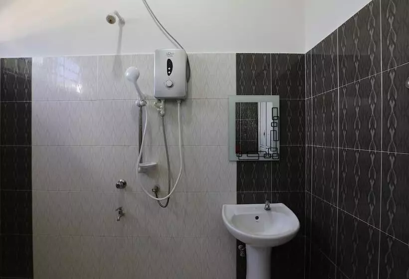 ホテル Wadi Isfa Inn By Oyo Rooms