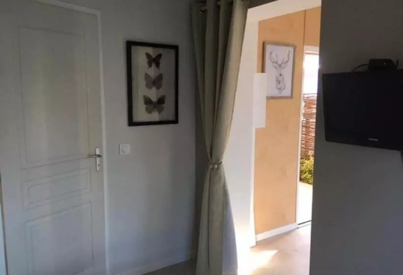 Le Patio Du Bourg   Studio Entre Lac Et Océan