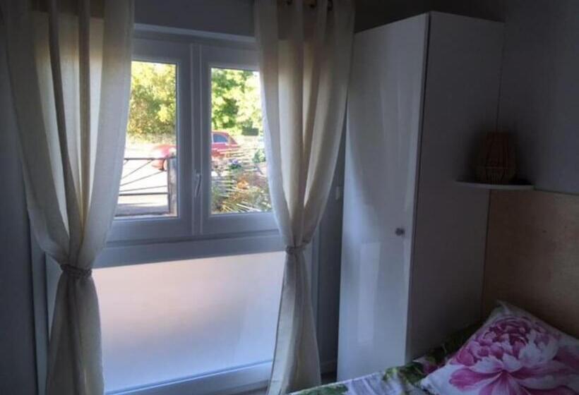 Le Patio Du Bourg   Studio Entre Lac Et Océan