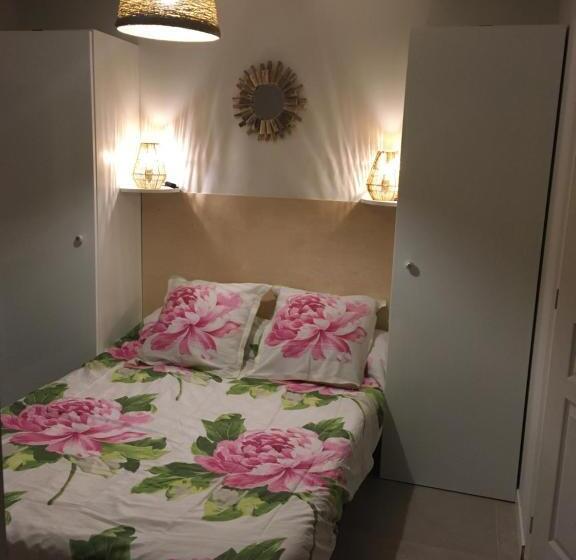 Le Patio Du Bourg   Studio Entre Lac Et Océan