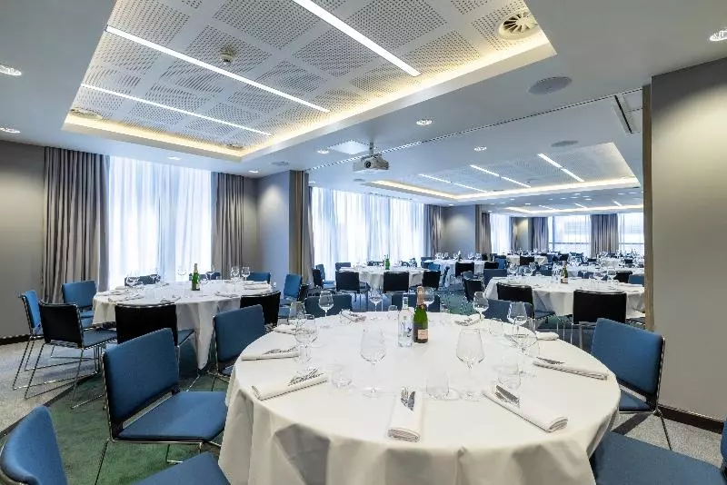 Novotel Liverpool Paddington Village