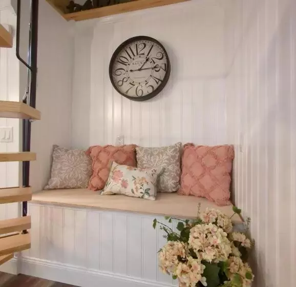 Wildflower Cottage