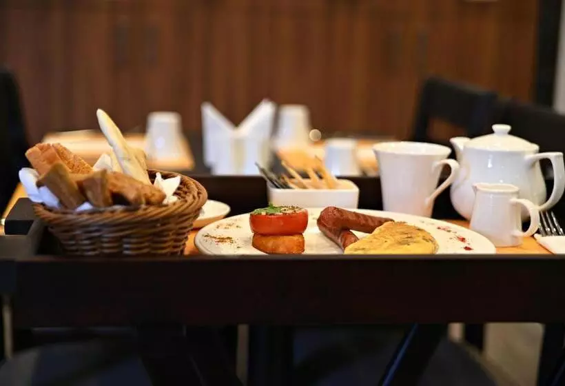 Time Moonstone Hotel Apartments