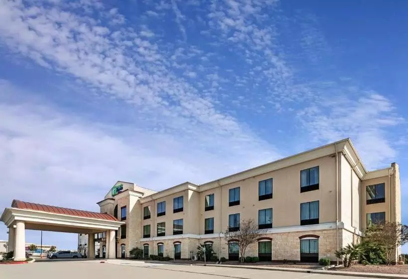 호텔 Holiday Inn Express & Suites Floresville By Ihg