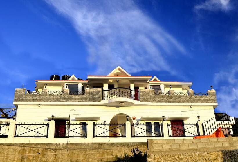 Hotelli B S Hive Guesthouse