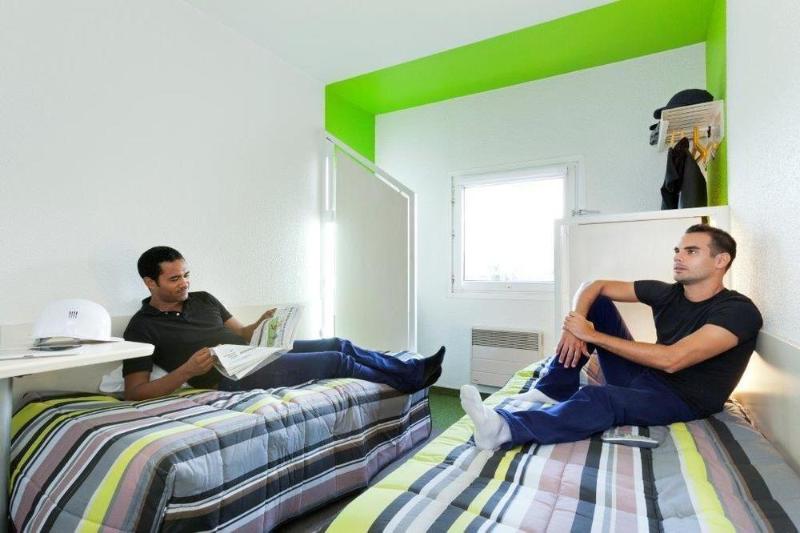 בית מלון כפרי F1 Montluçon