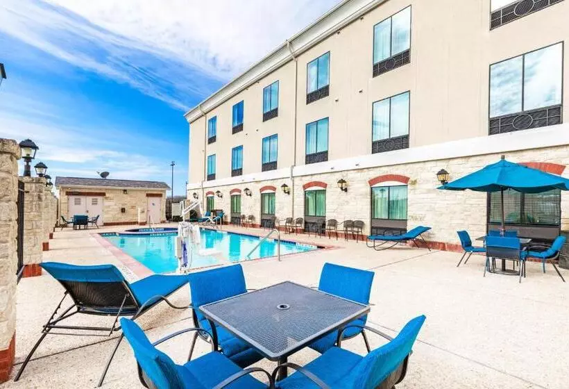 호텔 Holiday Inn Express & Suites Floresville By Ihg