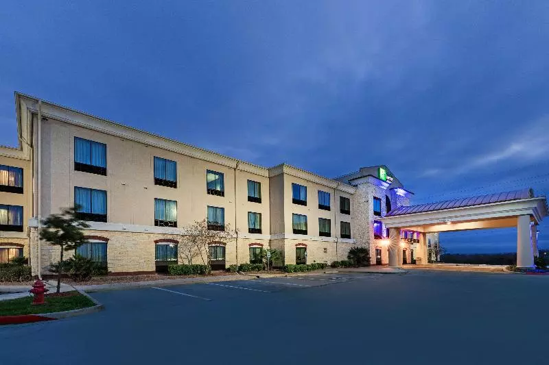 호텔 Holiday Inn Express & Suites Floresville By Ihg