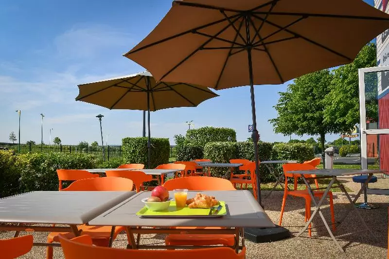 فندق Ibis Budget Saintlo