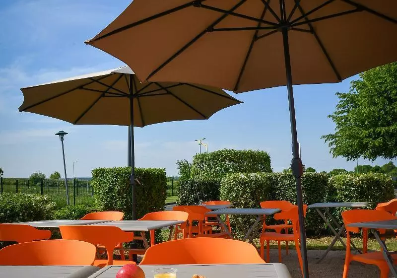 فندق Ibis Budget Saintlo