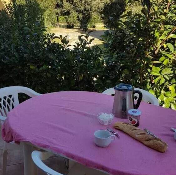 Отель Les Terrasses De Lozari