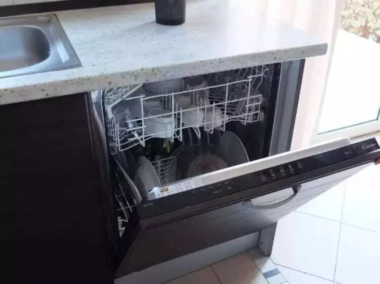 Отель Les Terrasses De Lozari