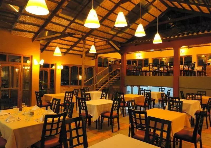 هتل Pisonay Pueblo