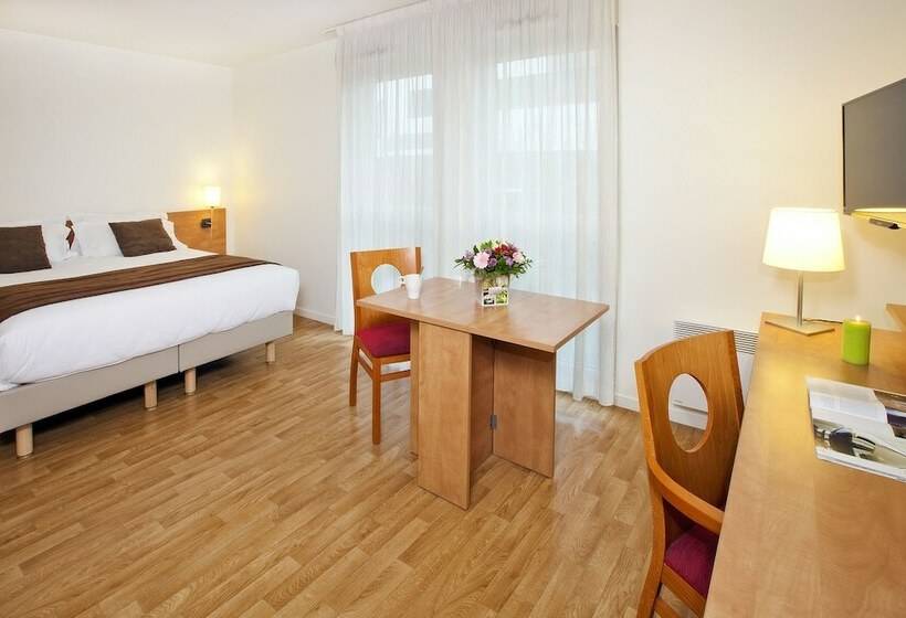 فندق Séjours & Affaires Rennes Longs Champs