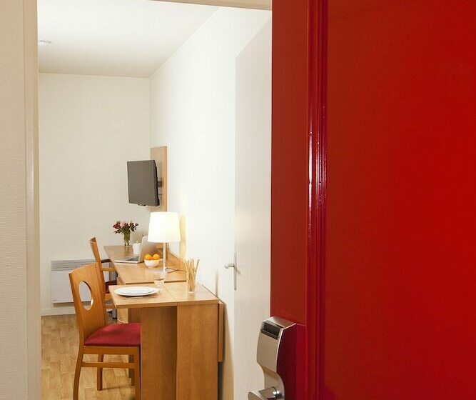 فندق Séjours & Affaires Rennes Longs Champs