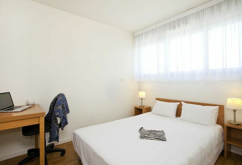 فندق Séjours & Affaires Rennes Longs Champs