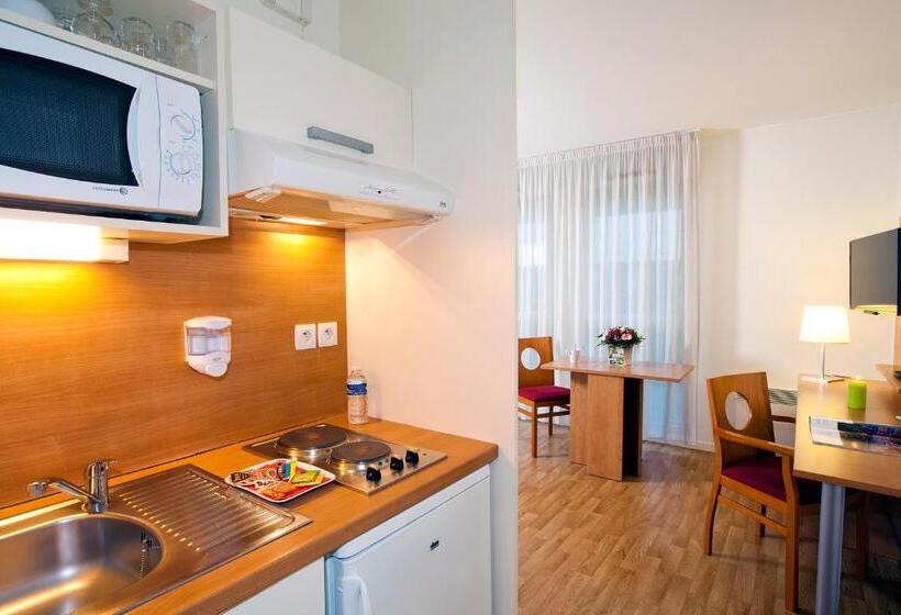 فندق Séjours & Affaires Rennes Longs Champs