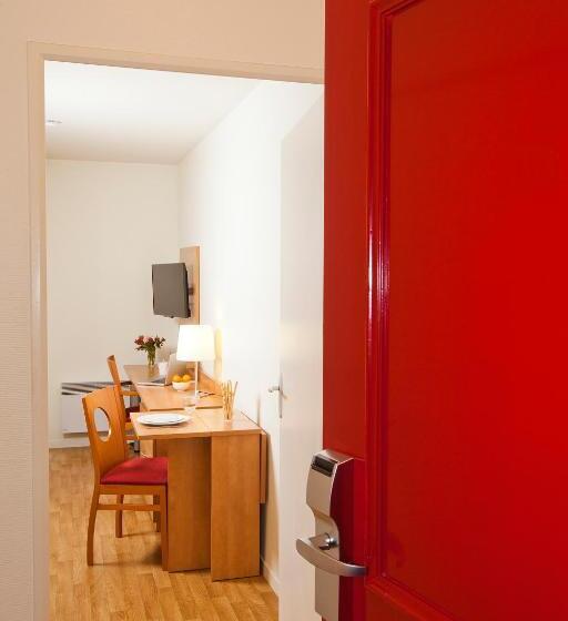 فندق Séjours & Affaires Rennes Longs Champs